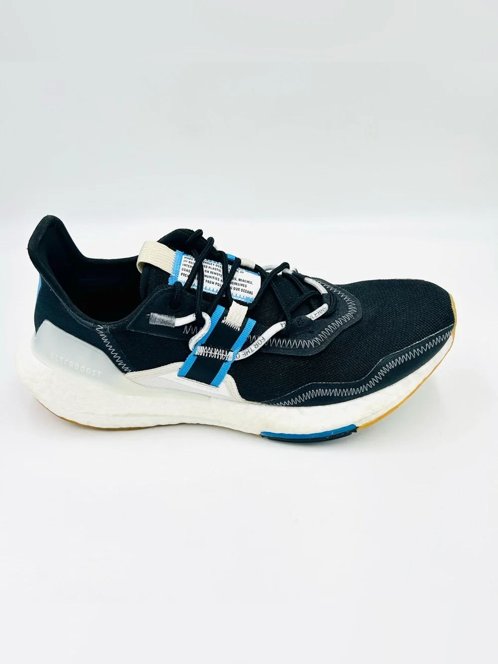 Adidas Ultraboost 22 Parley Running Shoes Black Blue Men’s Size 9.5 HQ6533
